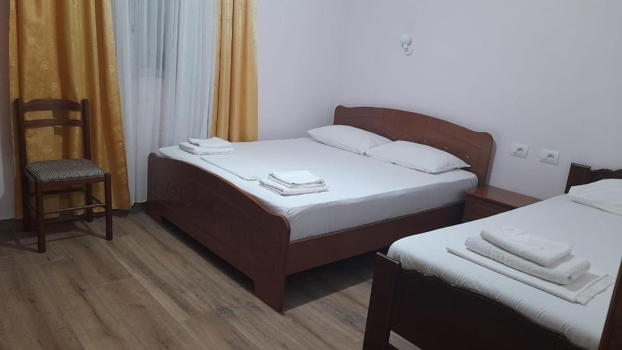 Vita Apartment - Spacious Garden And Balcony 5 Min To Beach & Center Ksamil Exterior photo