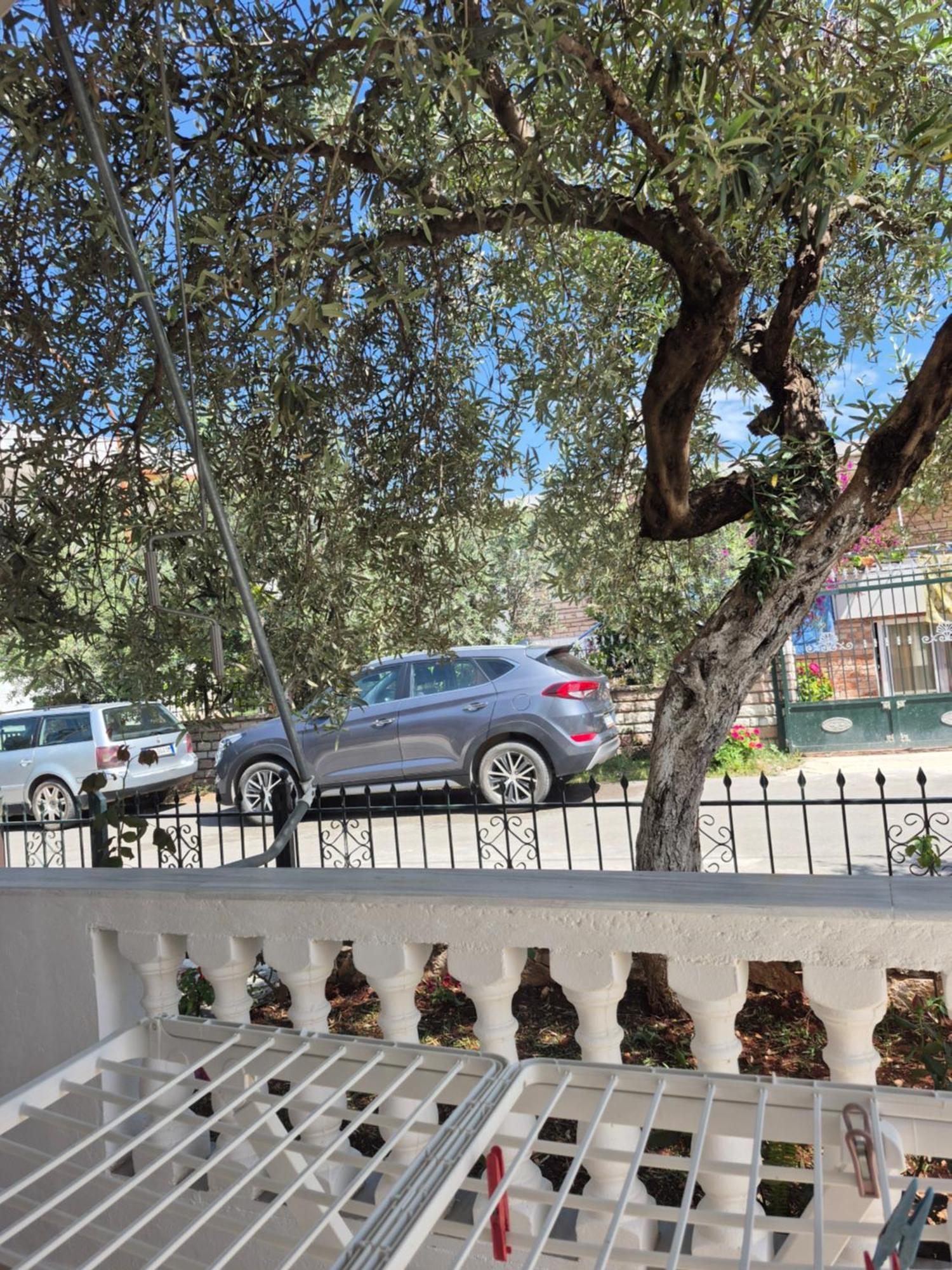 Vita Apartment - Spacious Garden And Balcony 5 Min To Beach & Center Ksamil Exterior photo